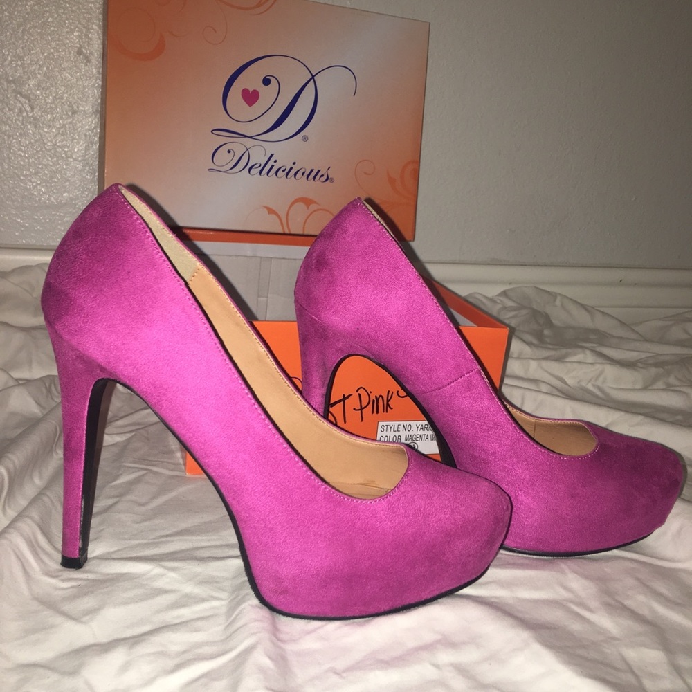 Pink heels - Picture 2 of 4